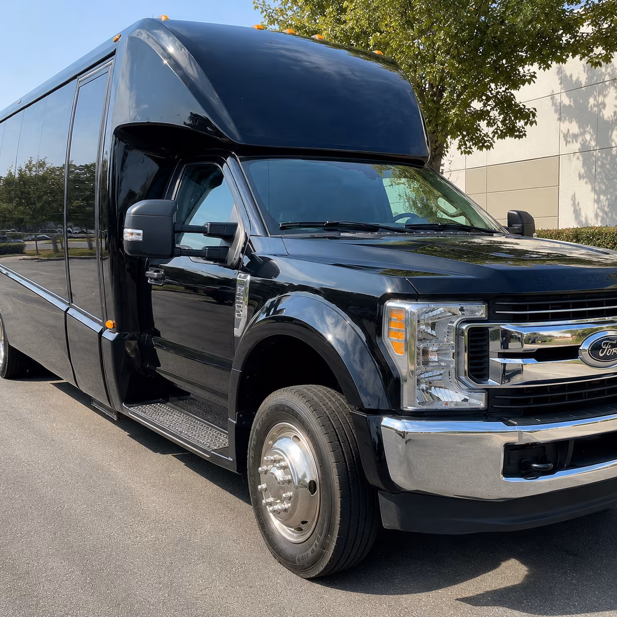 bridgeport government and military charter bus rentals in bridgeport