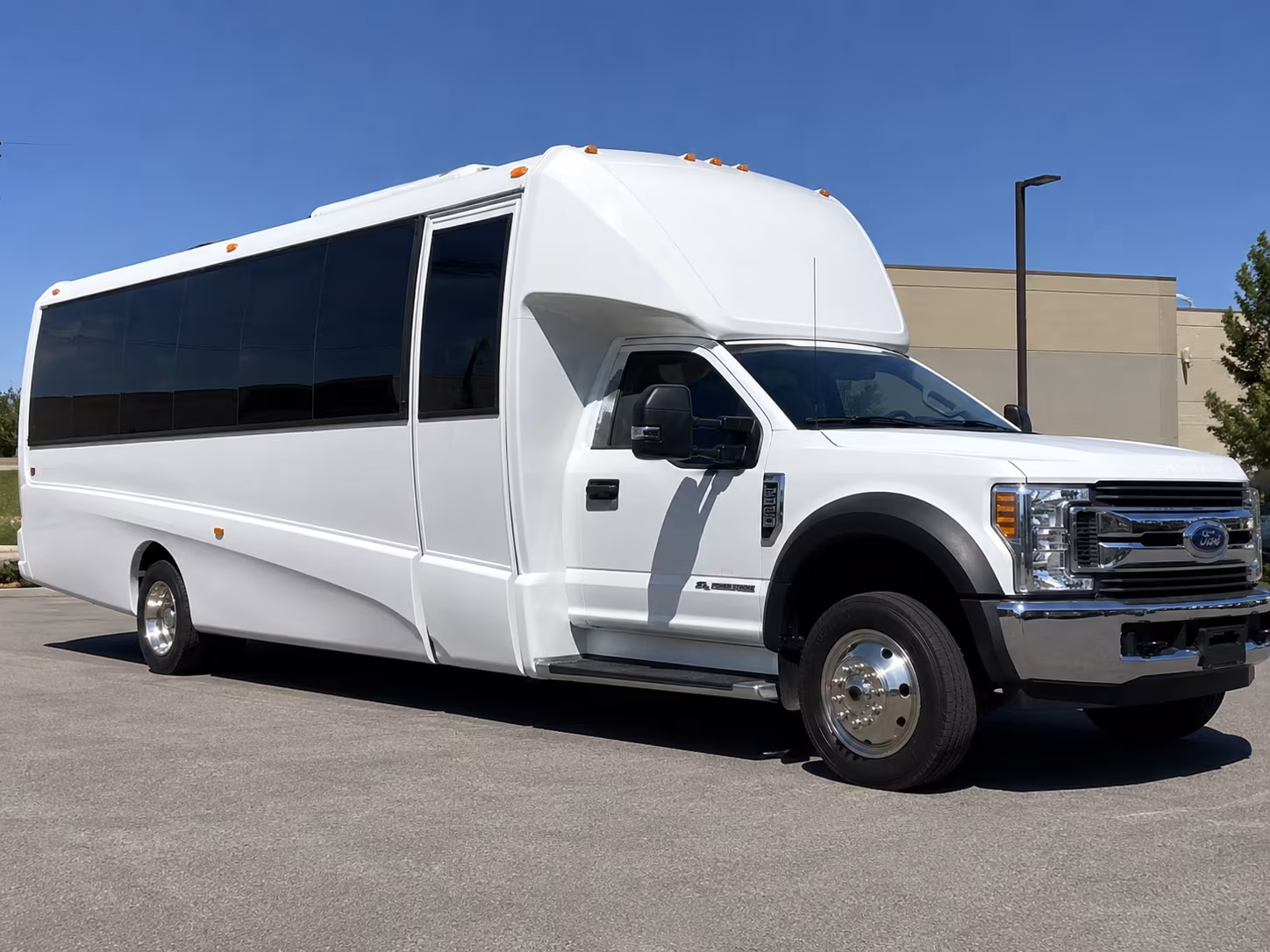 hartford airport transfer charter buses for hartford groups