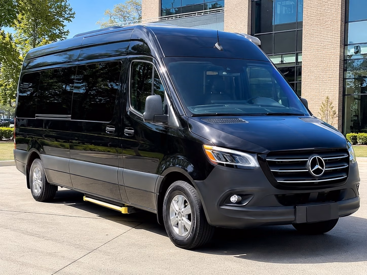 hartford book military and government shuttles to and from hartford