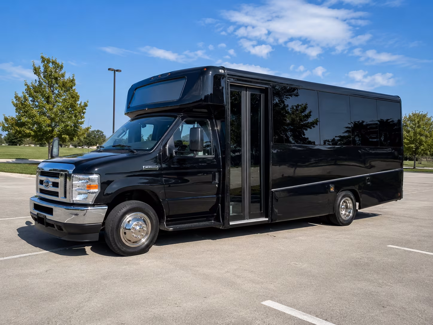 hartford keep your students together with a hartford field trip charter bus