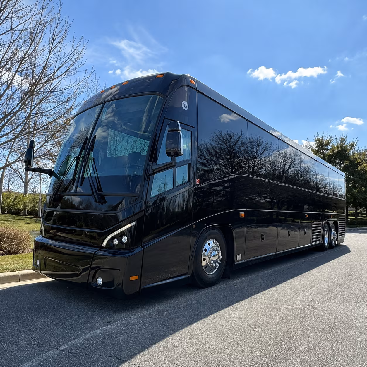 hartford make your trip easier with hartford long distance charter bus rentals