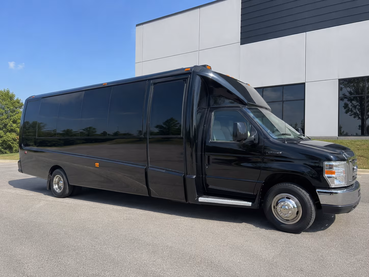 meridencharterbuscompany com helps you compare party buses with the amenities your group actually wants