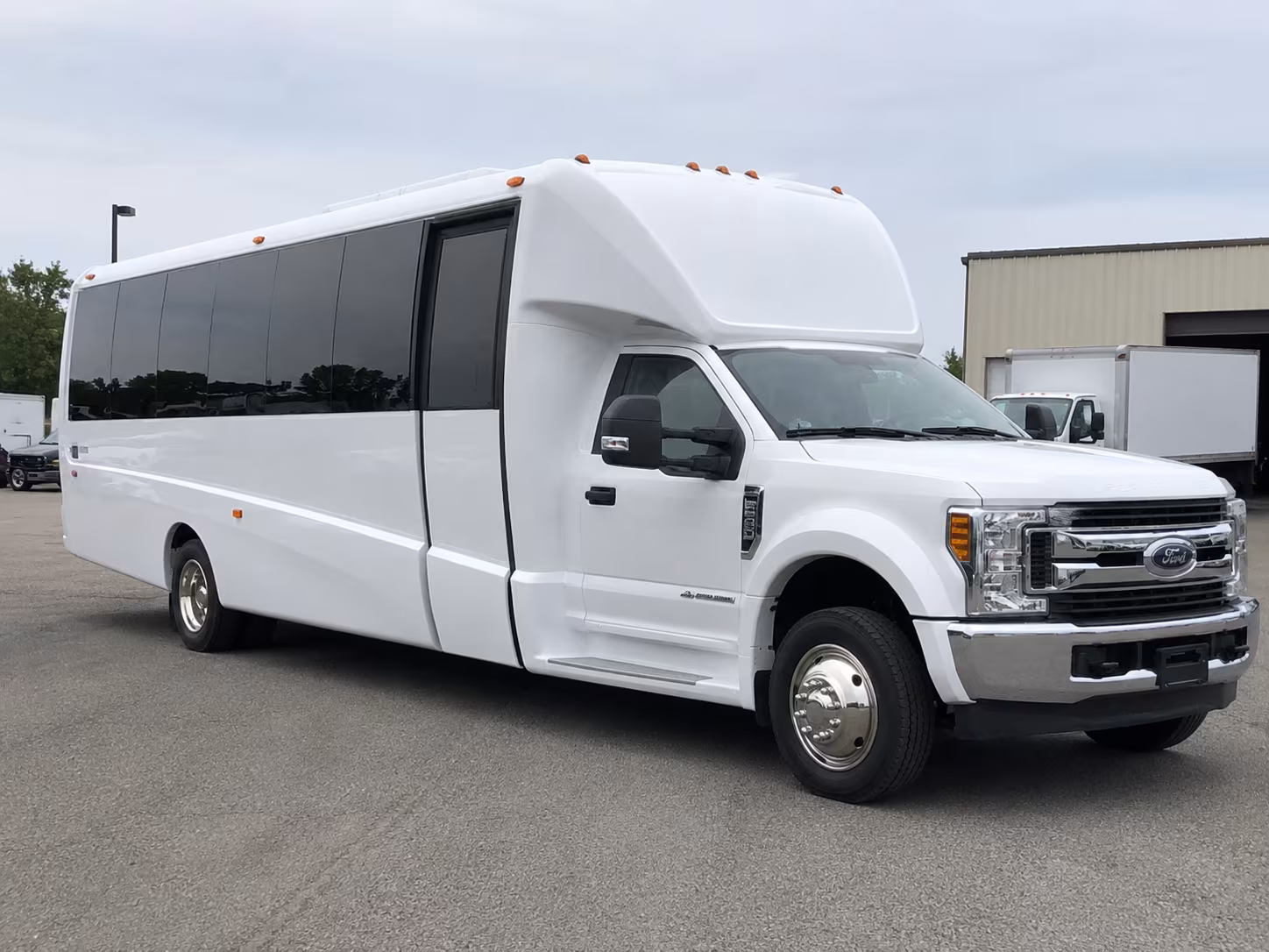 new haven charter bus transportation to new haven concerts and festivals