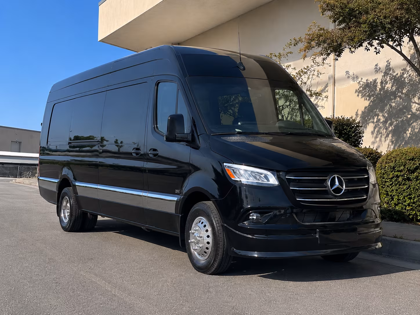 stamford prom bus rentals in stamford