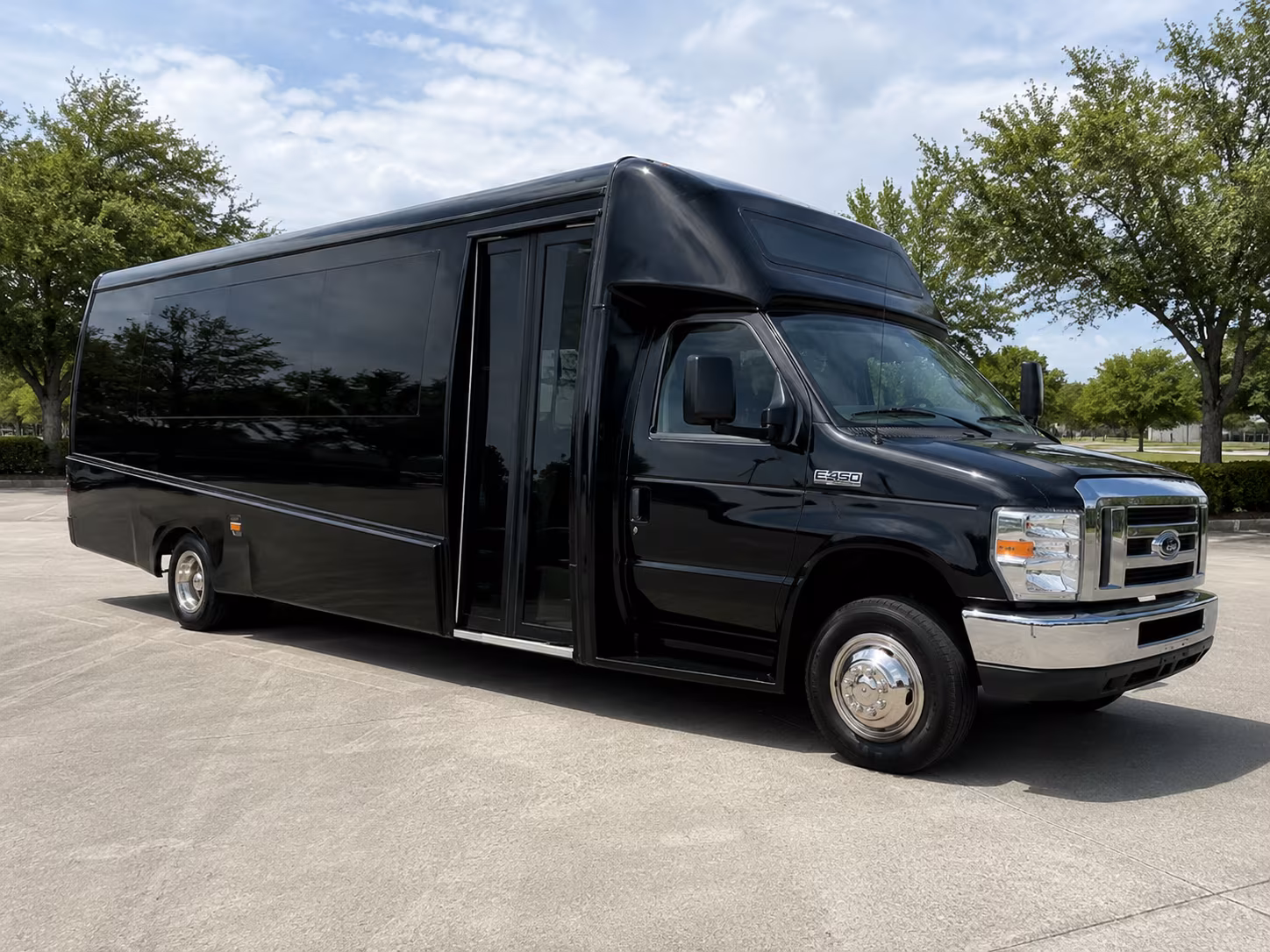 waterbury private charter bus event transportation in waterbury