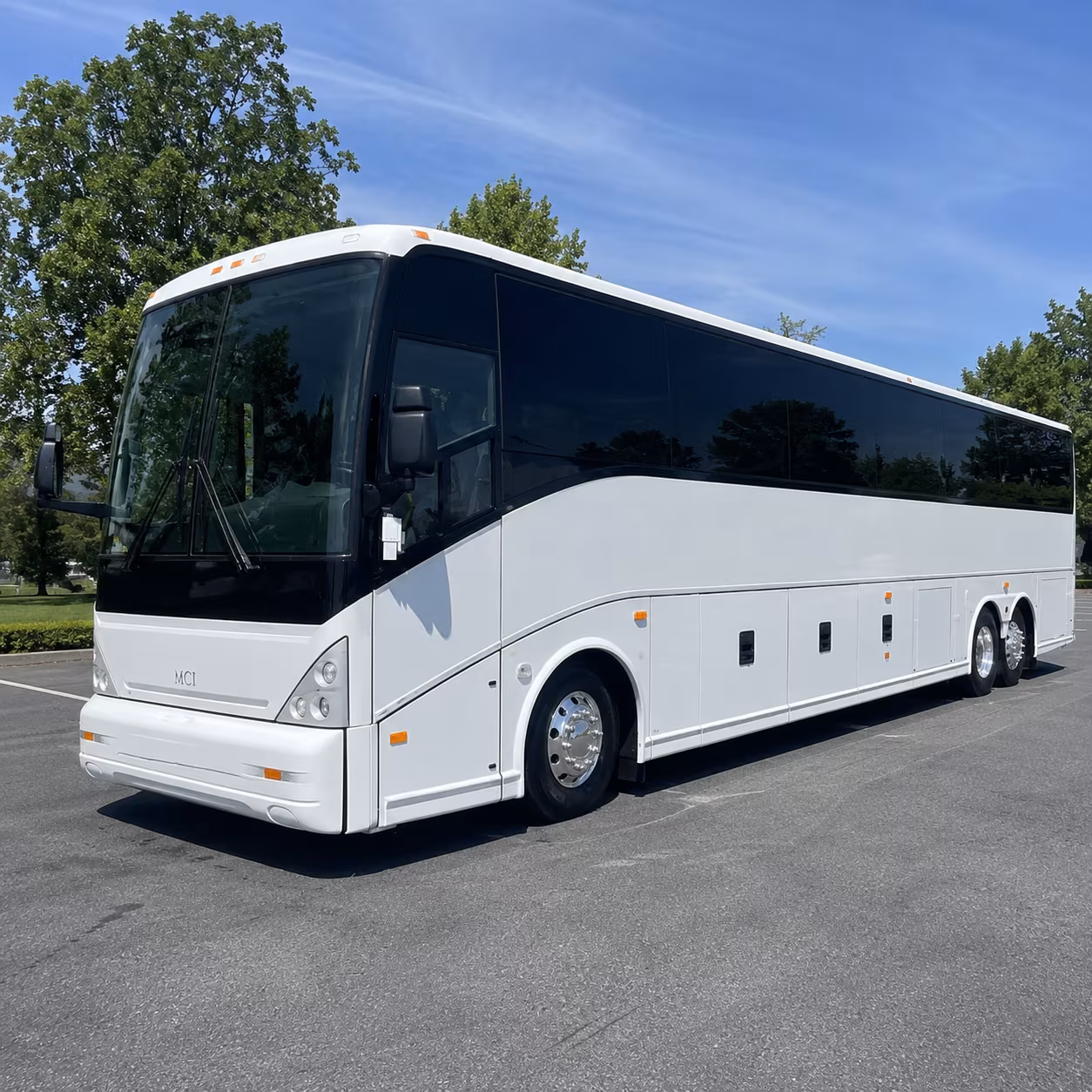 yonkers rent a long distance charter bus in yonkers